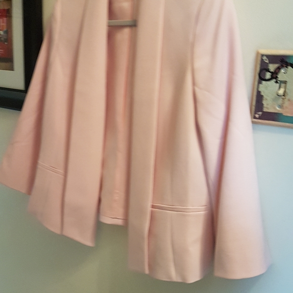 Blazer - any season - Picture 2 of 3